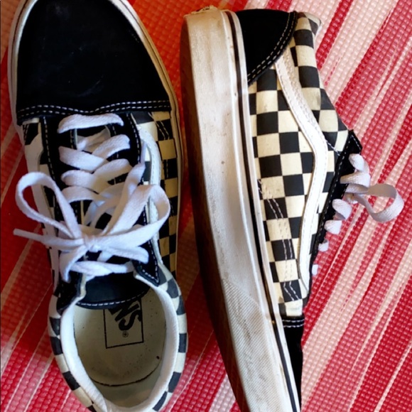 checkered vans - Picture 2 of 4